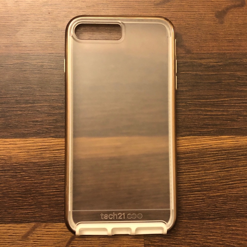 Tech 21 iPhone 8plus Clear Case with Gold Trim